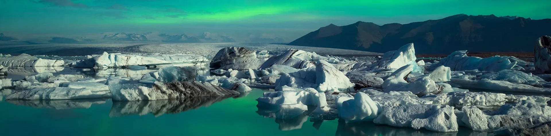 Northern Lights Hunt - Including flight